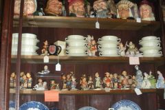 Hummels, Royal Doulton, Dishes