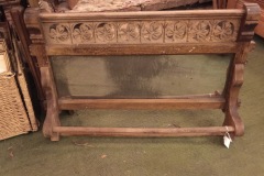 Oak Towel Bar with Mirror 1895