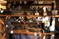 Vintage tools: Wooden planes, Oil Cans